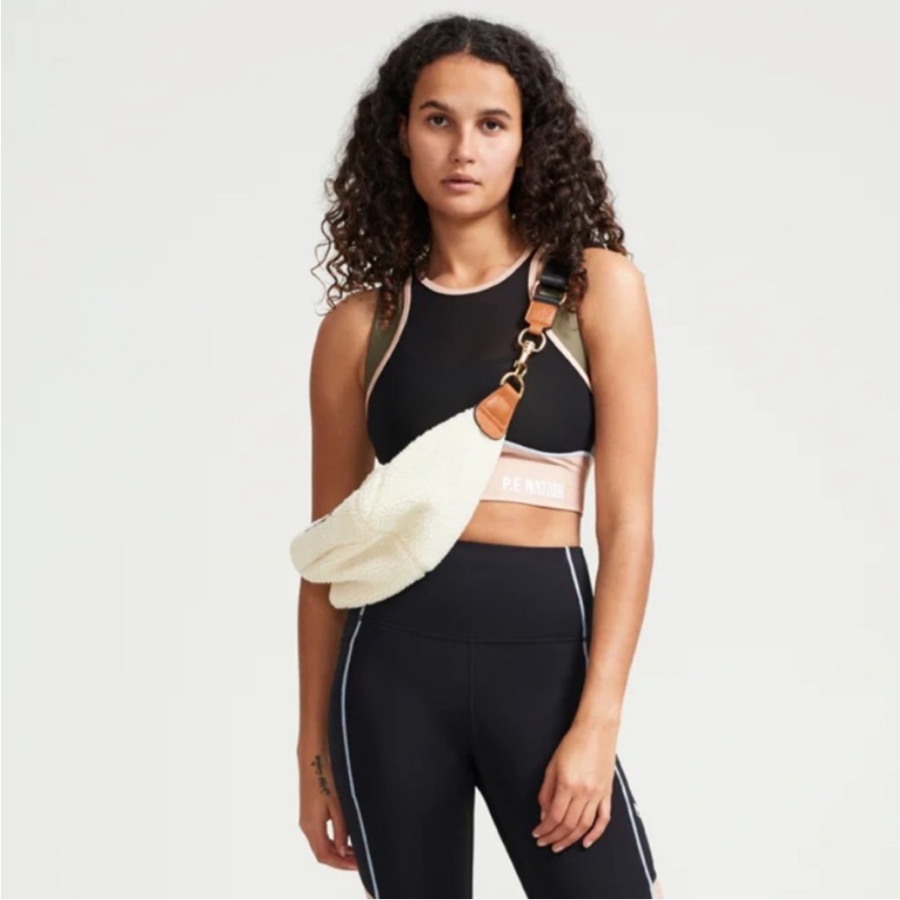 P.E Nation DEUCE COURT CROSS BODY BAG - Picture 2 of 5